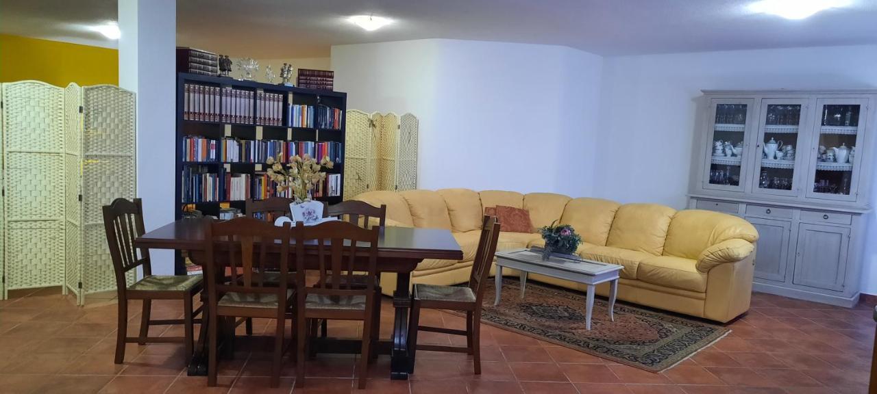 Studio Seminterrato Villa Armonia Iun:P2030 Orosei Bagian luar foto